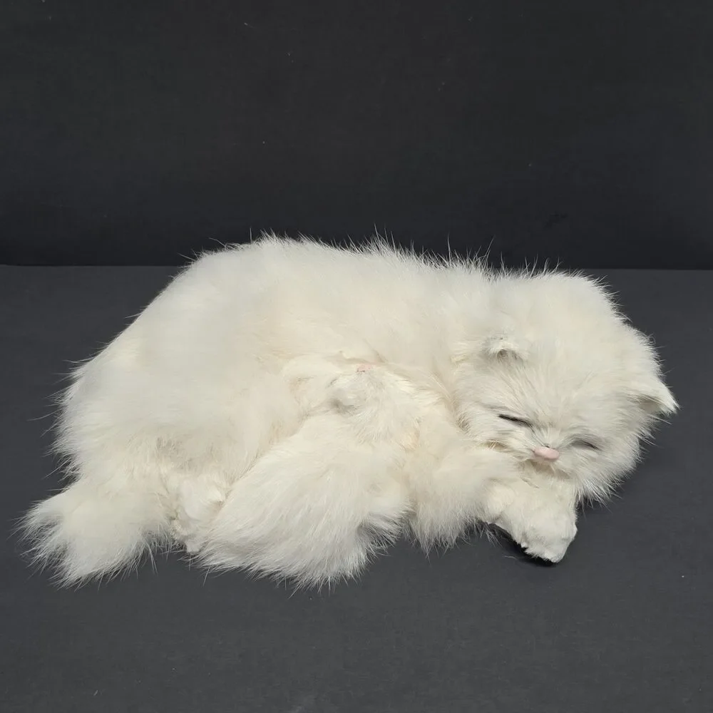 Vintage Sleeping White Fluffy Persian Mother Cat & Kitten Figurine Rabbit Hair